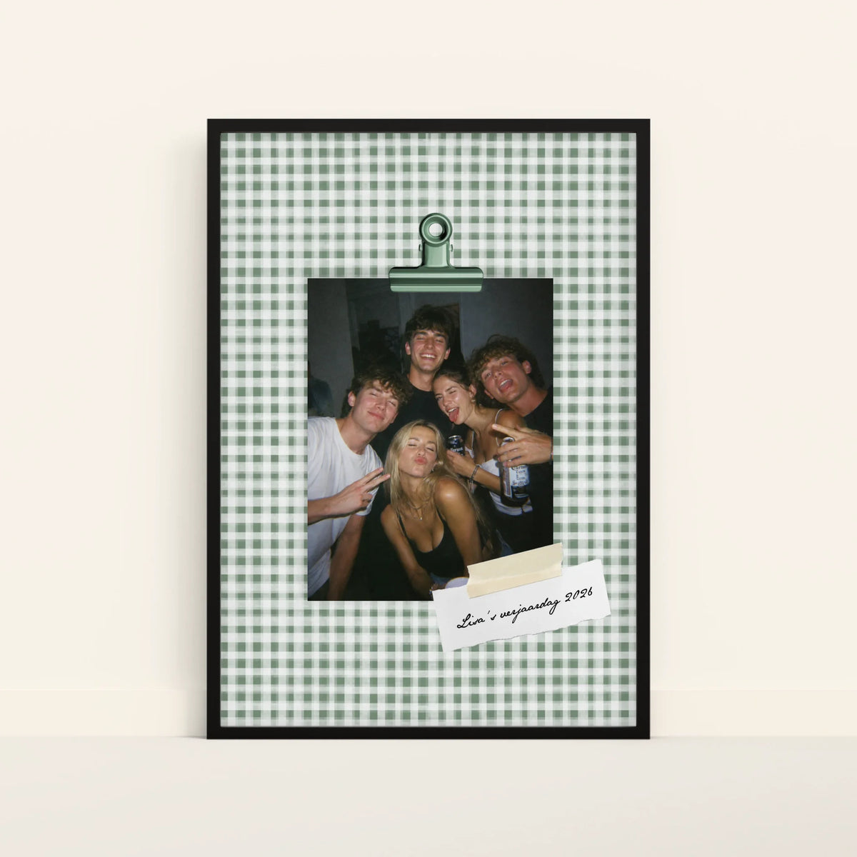 Mockup-Framed-Black-70100