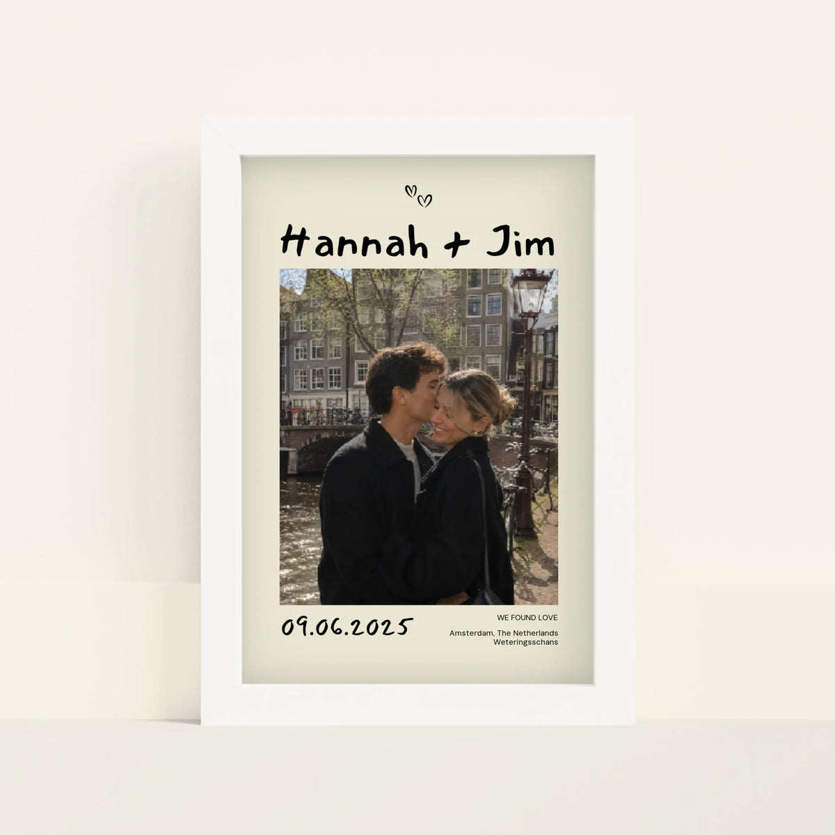 Mockup-Framed-White-2030