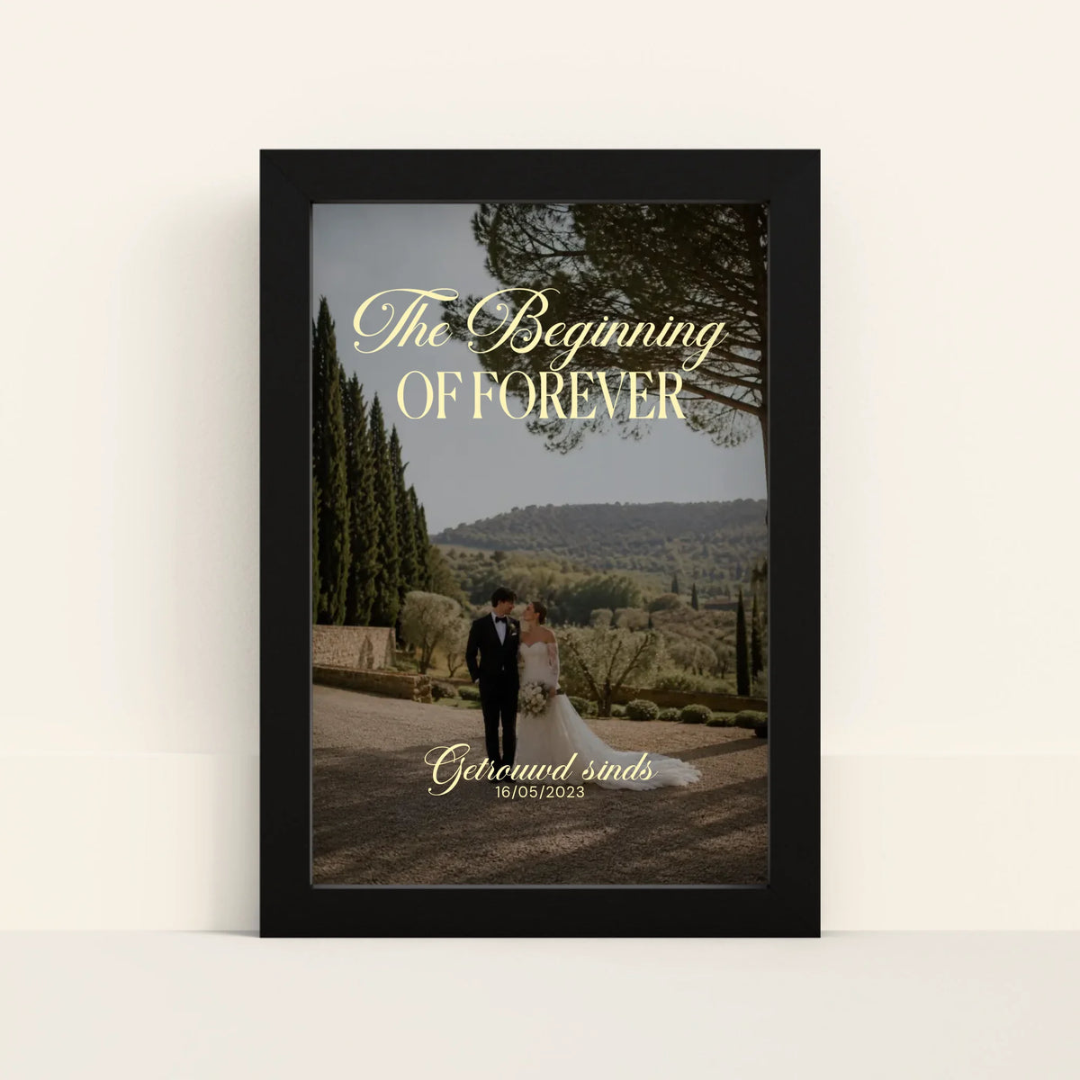 Mockup-Framed-Black-2030